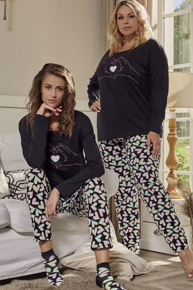 Есен 2022 г. Най-новите колекции пижами от италианската мода