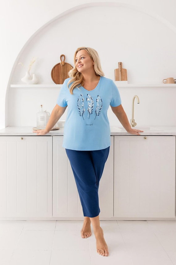 Дамска Памучна Пижама Regina 742 – V-образно Деколте, Къс Ръкав, Блуза с Щампа, Панталон 3/4, 100% Памук