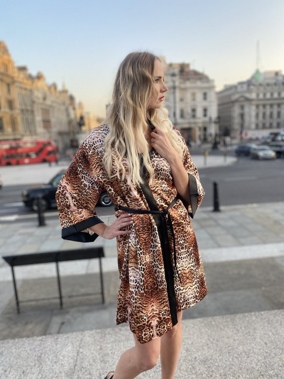 417 Valentina дамски халат Forex - бежов