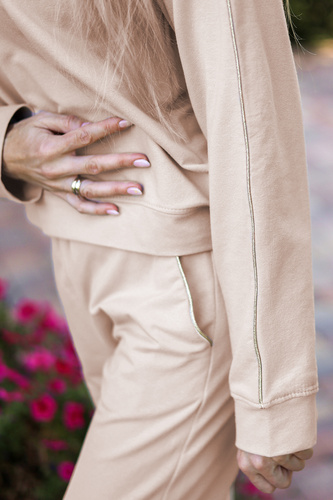 Дамски анцуг Maio Mirale, памук 95% памук 5% еластан, полско производство - елегантен спортен комплект - бежов