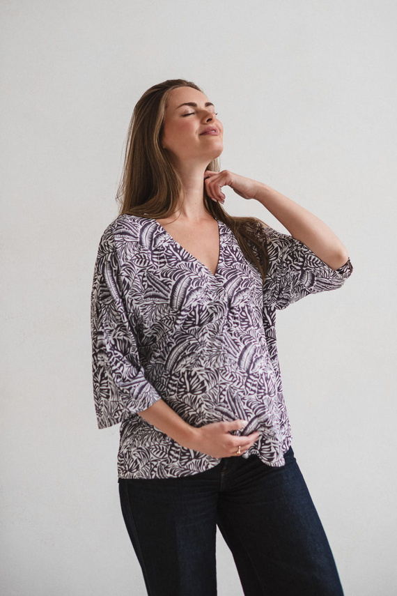 Блуза за бременни и кърмачки Bahama Mama Milk&Love с тропически принт – вискоза, 3/4 ръкав, oversize