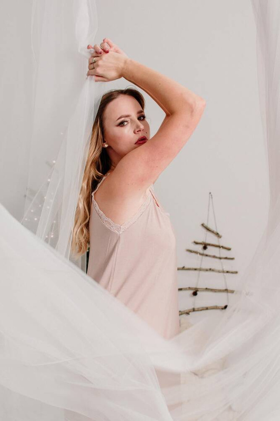 771 Лешникова нощница De Lafense - пясък