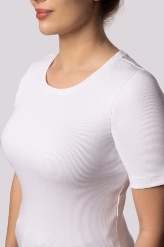 Дамска тениска на райе Mona, бяла