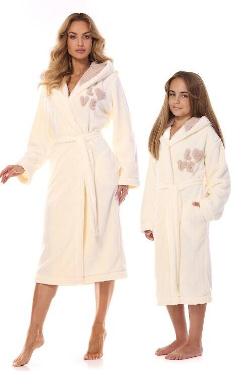 2410 ЛВ Дамски дълъг халат L&L - екрю