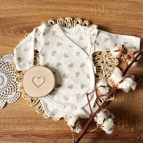 BD14226 Боди с дълъг ръкав Hearts Mamatti