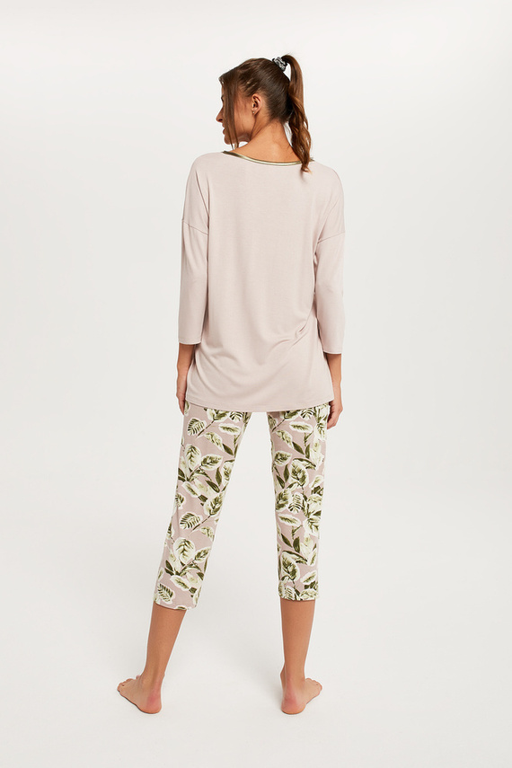 Индонезия Дамска пижама 3/4 ръкав, 3/4 панталон Италианска мода - бежово/принт