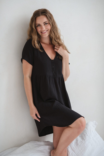 Муселинена нощница за бременни и кърмачки Aurora Milk&Love черна