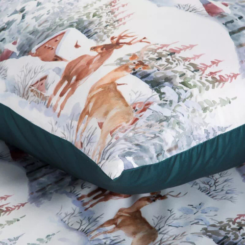 Приказна Микрофибърна Коледна постелка Еврозавеси зелен зимен пейзаж - мека, лека и лесна за поддръжка, с цип