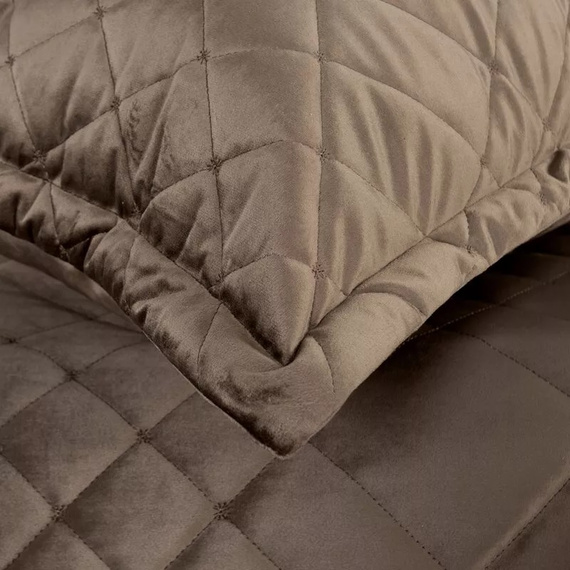 Ria 6 Декоративно кадифено покривало Европердета кафяво