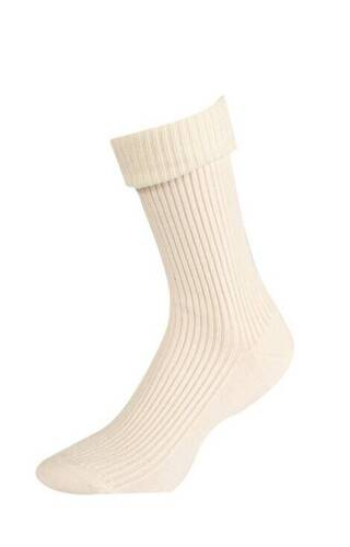 U84.139 Дамски вълнени чорапи на райе Wola - мръснобели