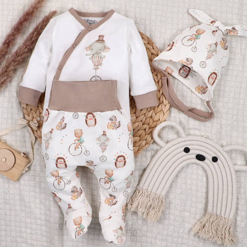 Бебешка шапка Circus Nini – 100% органичен памук