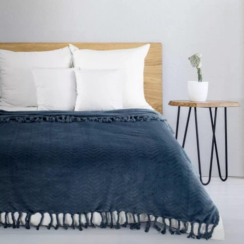 Ема Кувертюра с ресни европердета, тъмносиньо