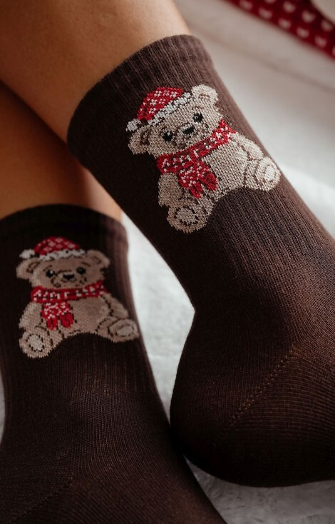 1283-031 Дамски чорапи Милена кафяви - Коледно мече, памук