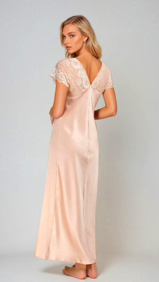 Сатенен слип Mactan от Kalimo - дълга нощница с дантела, nude 