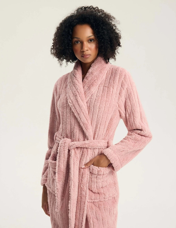 Henderson Greta 45408 дамски халат в цвят dusty rose, мек с блясък