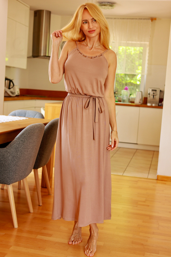 Grace Mirale – Дълга рокля от вискоза с цепка | Полско производство - лате