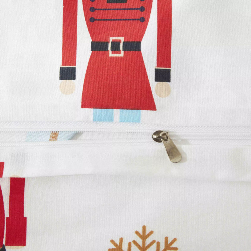 Коледен комплект спално бельо от памучен сатен от Needle and Thread Nutcracker – елегантен и мек