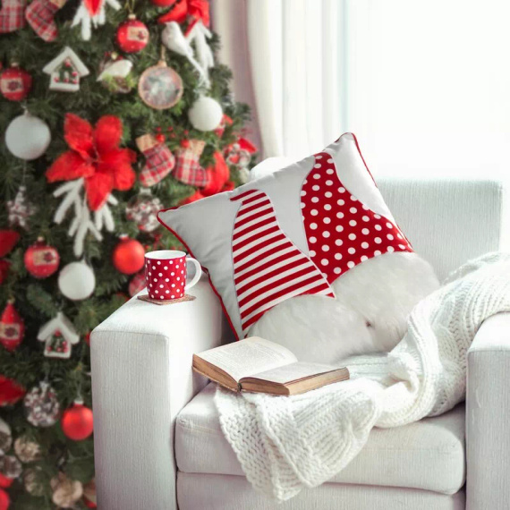 Глава 152 Коледна калъфка за възглавница Eurofirany – бяла с червени гномчета, декоративна