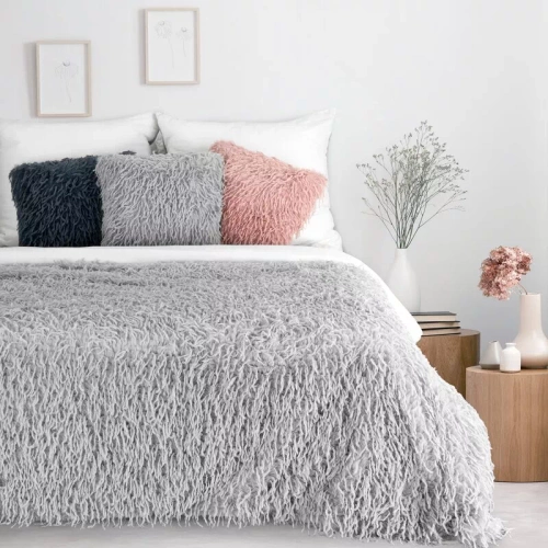 Одеяло Adore, рошаво, пухкаво покривало, европердета, сребристо