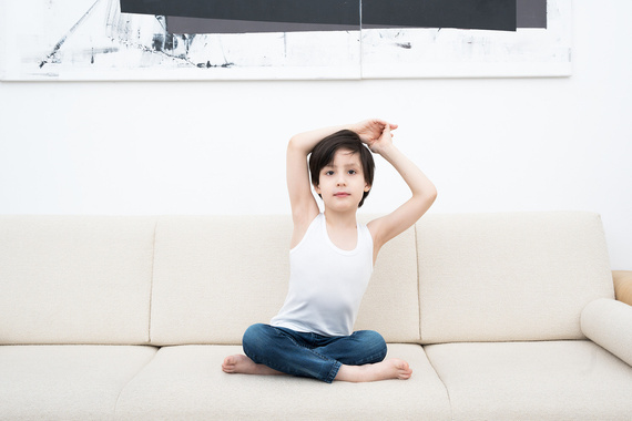 Жилетка Tomi за момчета, широко рамо Италианска мода - бяла 