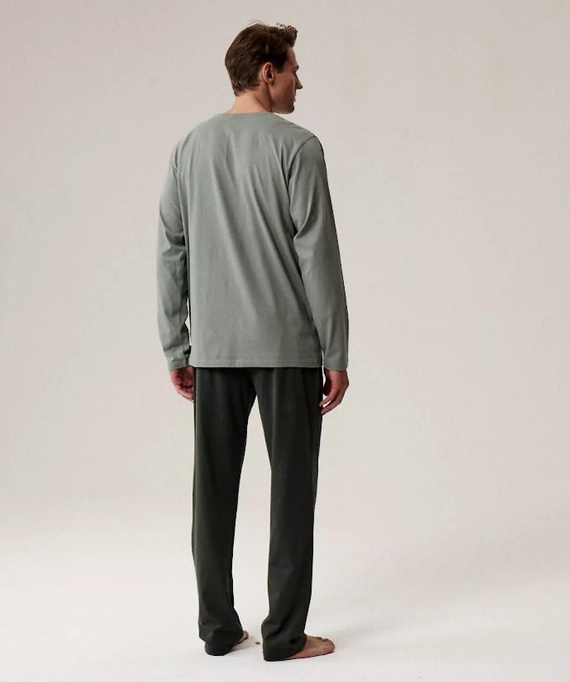 Мъжка пижама NMP-392 Atlantic - зелено/каки памук, дълъг ръкав, стилен комплект за студените нощи