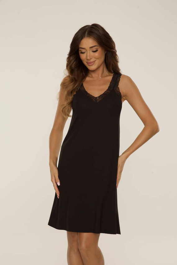 771 Лешникова нощница De Lafense - черна