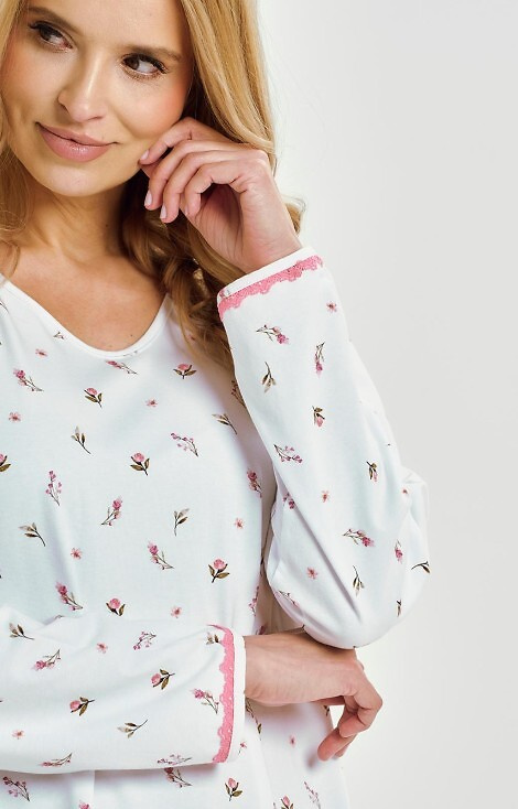 3433 Дамска нощница Elodie Taro, бяла - памук на цветя