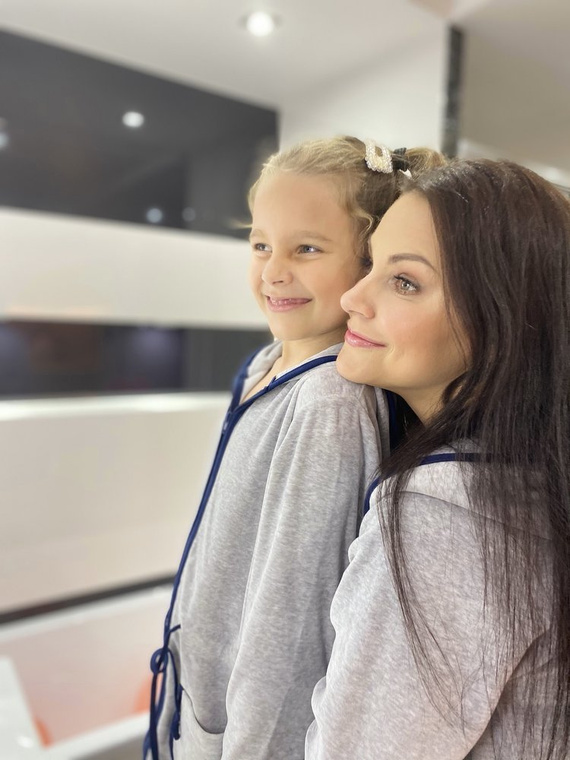 374 / 375 Детски халат Desiree - сив