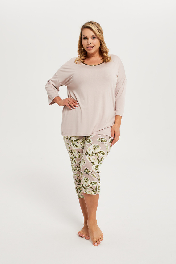 Индонезия Дамска пижама 3/4 ръкав, 3/4 панталон Италианска мода - бежово/принт