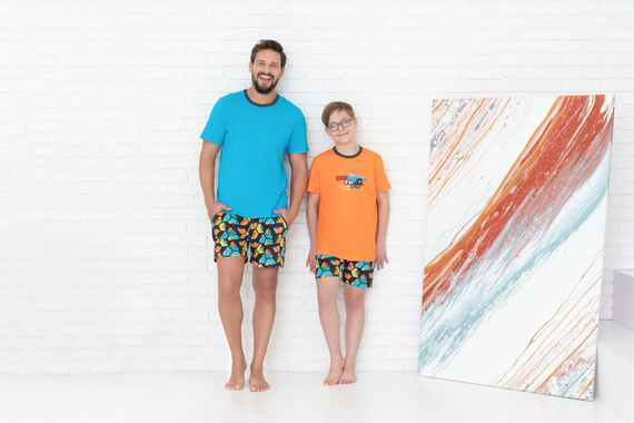 Comics Момчешка пижама с къс ръкав, панталон Италианска мода - оранжево/принт