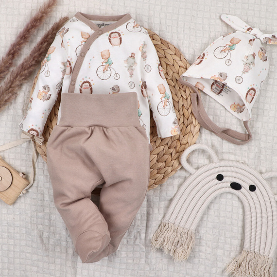 Бебешка шапка Circus Nini – 100% органичен памук