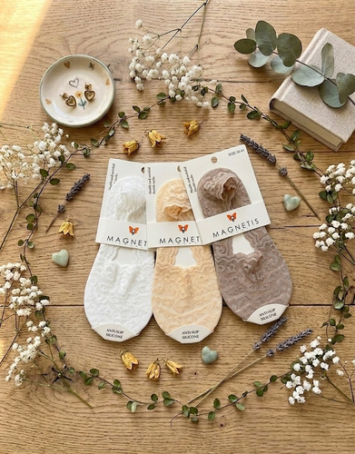 Балерини Magnetis – Еластична Корона, Силіконов Ремък, Гладка Подава bianco