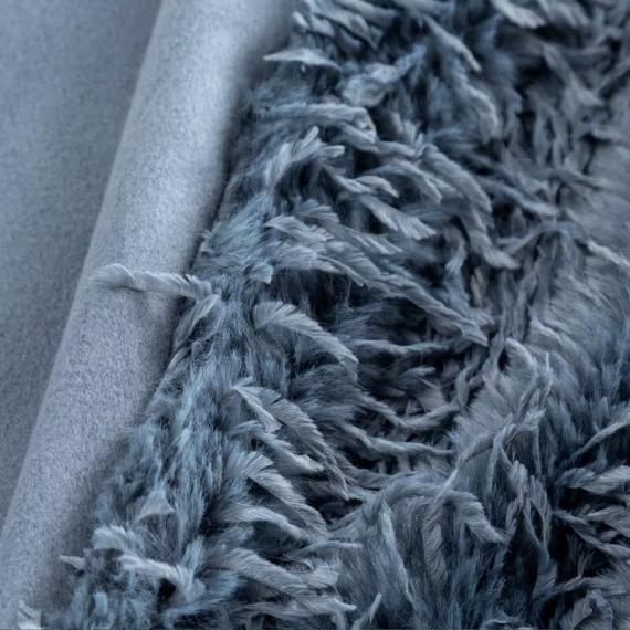 Одеяло Adore, рошаво, пухкаво покривало за легло Eurocurtains, тъмносиньо