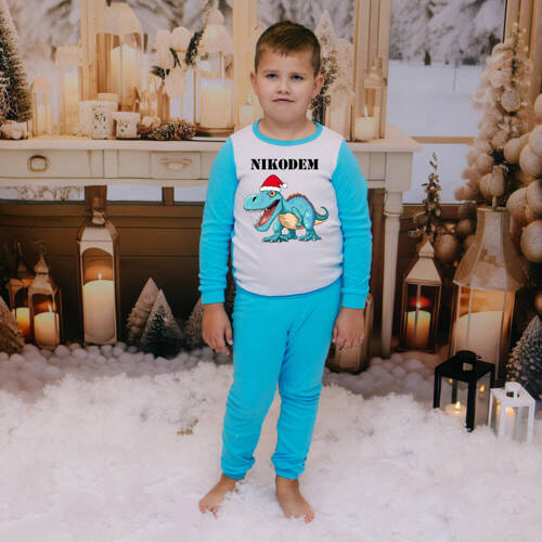 SKU P16 Piżamka świąteczna dla dzieci z dinozaurem oraz imieniem Moocha niebieski