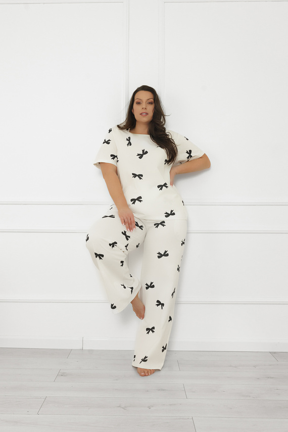 Дамска пижама Figaro - екрю, памук, къс ръкав + дълъг панталон Италианска мода  