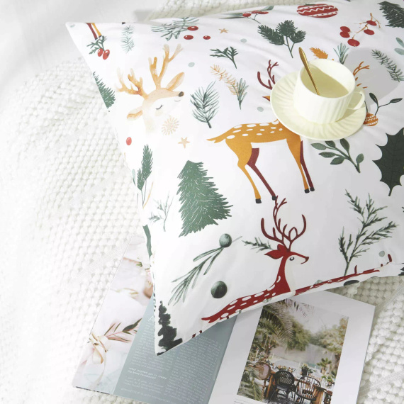 Комплект спално бельо от микросатен „Коледна гора“, Коледно бяло I25, Спално бельо от игли и нишки – меко, гладко и издръжливо