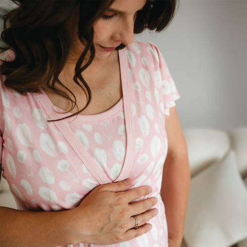 Бамбукова нощница за бременни и кърмачки Emily Eevi – розова