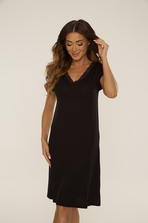 816 Лешникова нощница De Lafense - черна