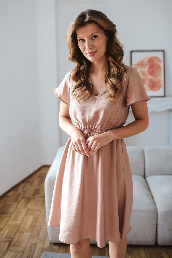 Milk&Love Lovely Dress бежова рокля за бременни и кърмене от вискоза