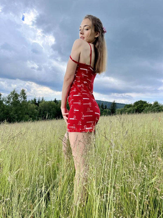 659 Cat Love Forex нощница без презрамки - червена