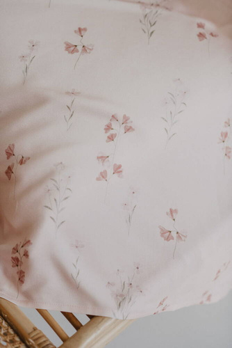 Цветя върху бамбуково повиване Pink Milk&Love