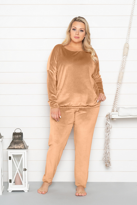 Дълъг комплект за жени. ръкав, дължина. италианска мода панталони от камила