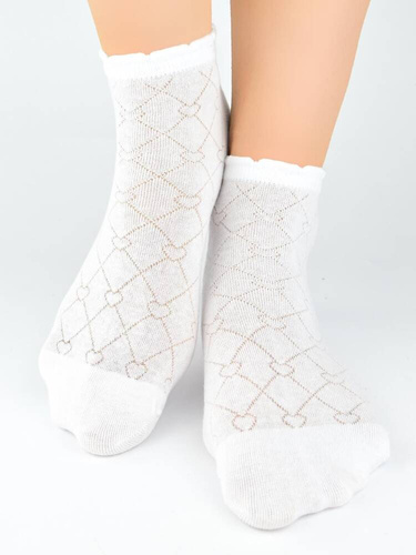 SB119 Дамски чорапи Noviti Jacquard Hearts - бели