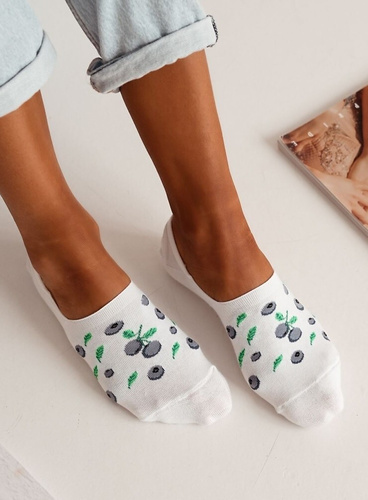 0576-027 Мокасини с микрокрачета Berries Милена - бели