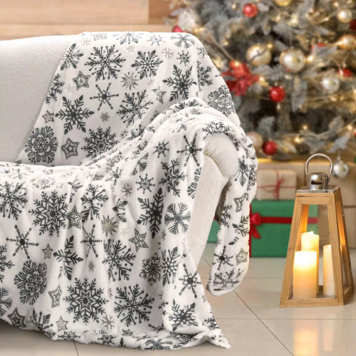 Коледно одеяло Eurofirany, бяло, тъмносини снежинки – меко микрофибърно одеяло, 240 г/м²