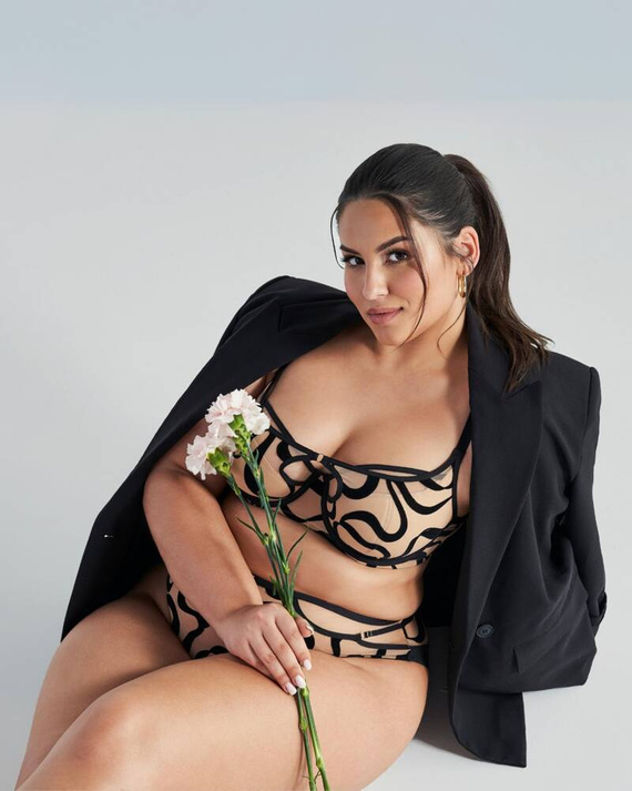 2124 Ava бежов полуподплатен полумек сутиен