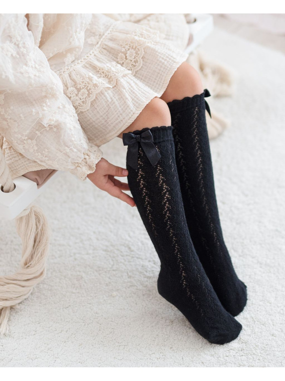 1382 Детски ажурни чорапи до коляното с панделка - памук Милена, Черни