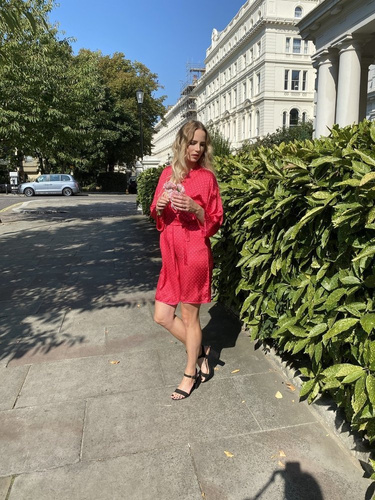 370 Дамски халат Laurine Forex - малинов