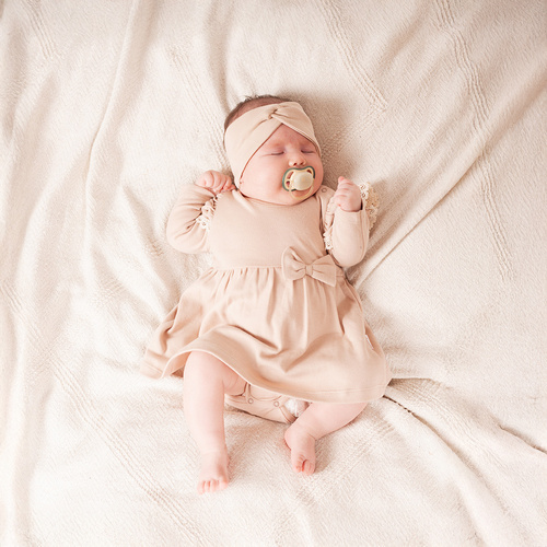 212160 Tola Nicol Рокля-боди с дълъг ръкав - бежово