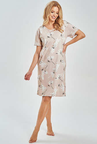 Дамска нощница 3538 Fiora Taro – 100% памук, растителен принт, до коляното | Лека лятна нощница